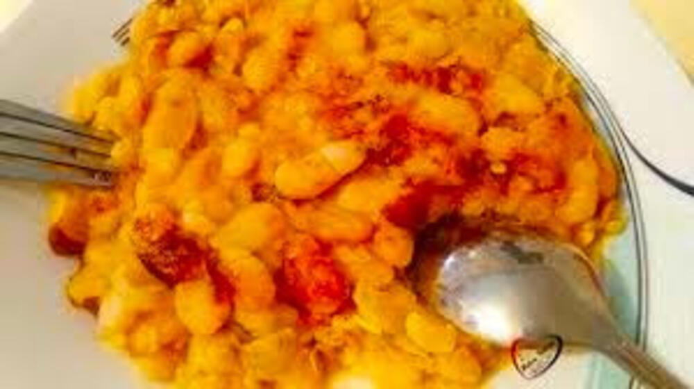 Recept za turski pasulj bez mesa: 1 sastojak daje mu poseban šmek, ukusan, slasan, a nema ni slanine ni ničega!