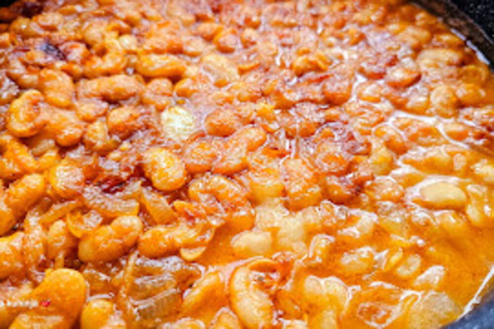 Ovo je jedini pravi recept za odličan srpski pasulj: Uspeva i početnicima, a tajna je u jednom sastojku