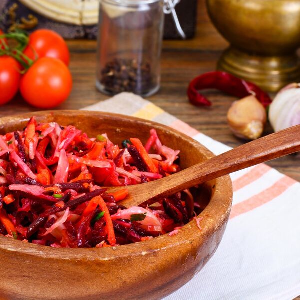 Jela je cveklu svakog dana cele nedelje: Kad je otišla kod lekara, oboje su se šokirali rezultatima