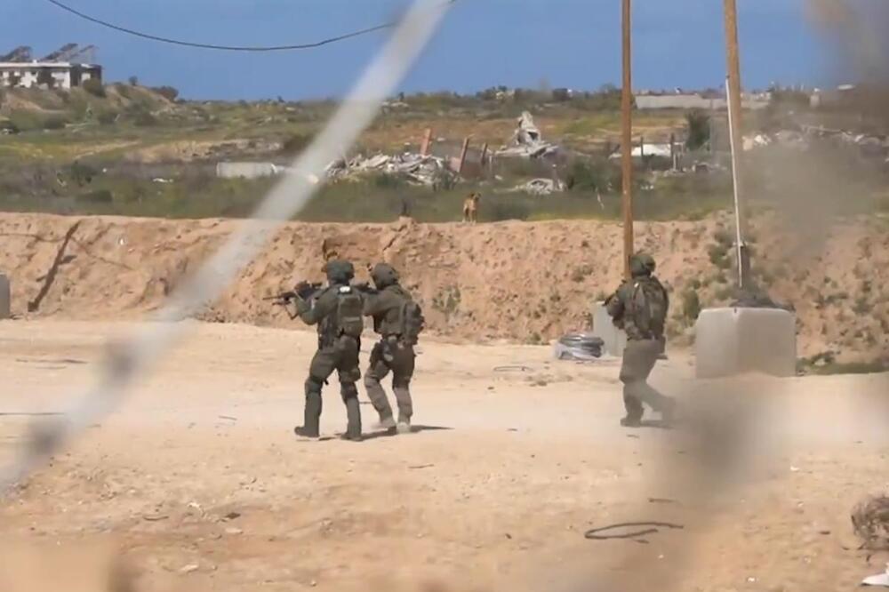 Izraelska vojska tvrdi da su njeni vojnici zauzeli položaje u južnom Libanu