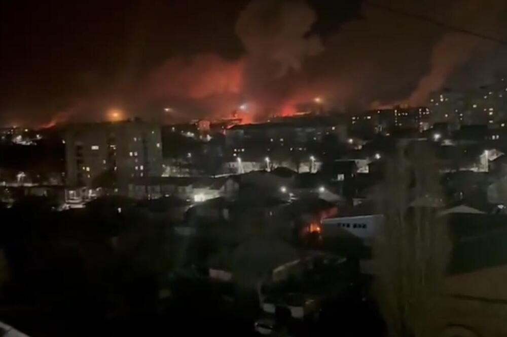 Zastrašujući ruski napad na grad od 200.000 ljudi! Gore zgrade, ljudi, deca: "Najveći udar u par godina"!