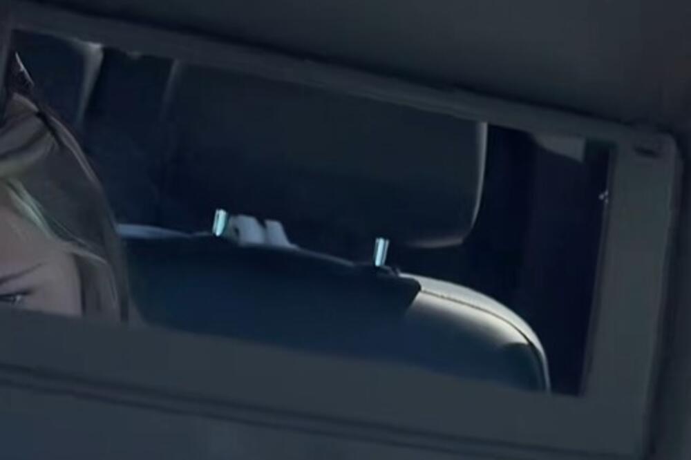 Devojka uradila jednu stvar u kolima i saznla da je dečko vara! Kad je ovo videla, sve joj je bilo jasno! (VIDEO)