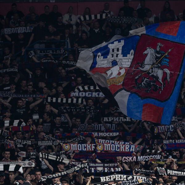 Trofejni trener napustio Partizan!