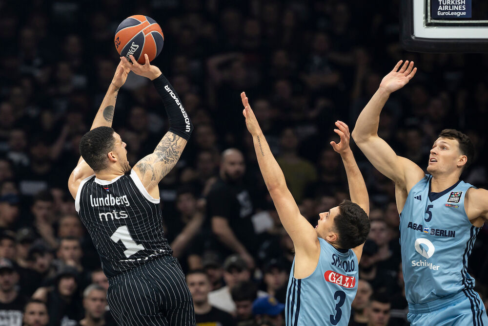 Detalj sa utakmice Partizana i berlinske Albe