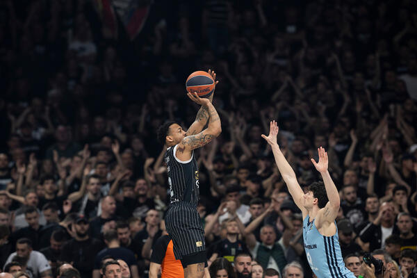 Navijači će biti besni: Jedan od najboljih odlazi iz kluba?