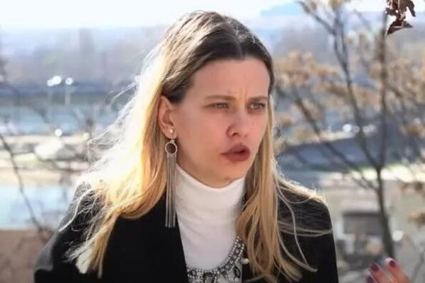 Ko bi rekao da Milica iz kviza "Potera" ima ovoliko godina? Znanjem oduševila narod, ali ovo je promaklo baš svima