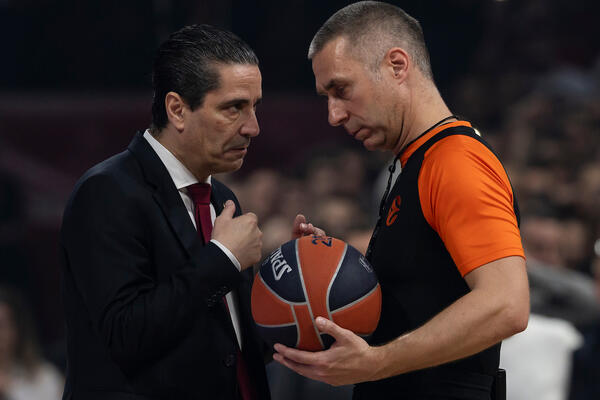 Janisov faktor iznenađenja nije uspeo!