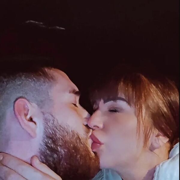 Ovo je novi dečko Miljane Kulić! Osvanula slika dok se ljube, dobro pogledajte ovu njušku