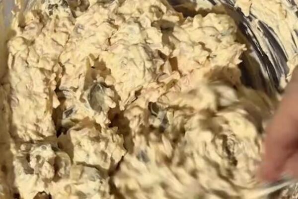 Ova salata je bolja od pileće i goveđe zajedno! Mršavite bez gladovanja, a ukusnija i od pice