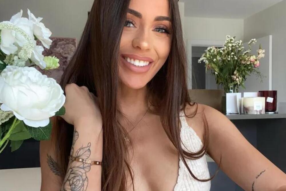 Lepa Danijela tvrdi da izgubila karijeru zbog silikona: Tužila hirurga zbog patnje i nedostatka novca (FOTO)