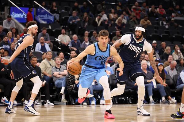 Dva dana zaredom i obe pobede Klipersa nad Dalasom - Bogdanovićeva lagana partija (Video)