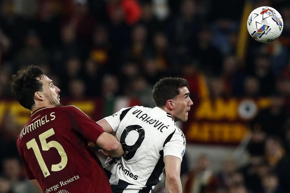 Dušan Vlahović po treći put u karijeri u crno-belom dresu?