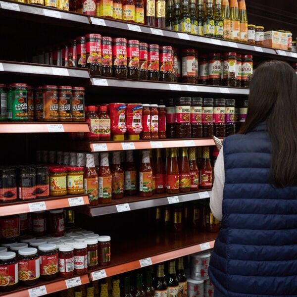 Cene hrane otišle u nebesa, ovo je najviše poskupelo! Osnovne namirnice koštaju papreno, a jedno posebno zabrinjava