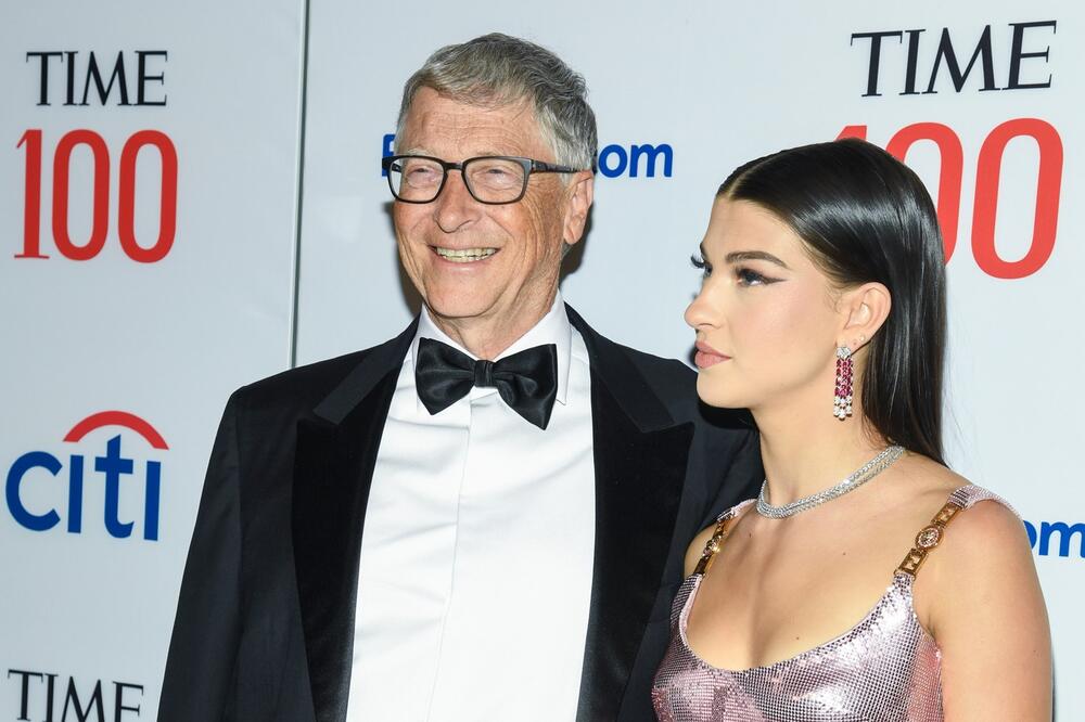 Ćerka bogatog moćnika neće da uči! Narod misli da je privilegovana jer ima pare - a tata jedno nikako ne dozvoljava