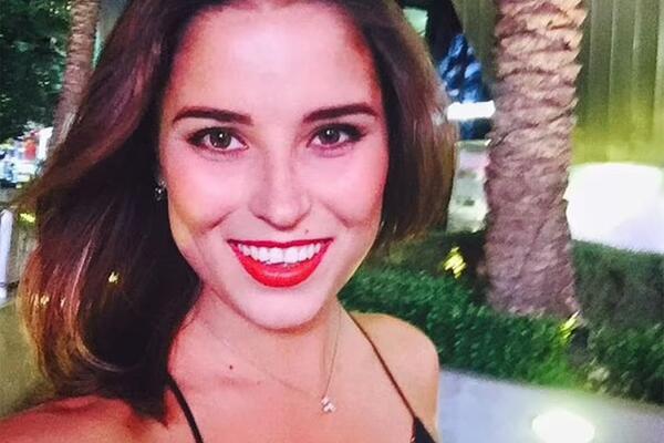 Ovo je lepa Ksenija koja je predata u razmeni zarobljenika između SAD i Rusije! Kad vidite šta je radila... (FOTO)