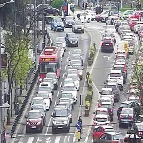 "Ovo se dešava svaki prokleti dan makar 3 puta": Beograđanin šokiran postupcima vozača, pa rešio da ne pali migavac