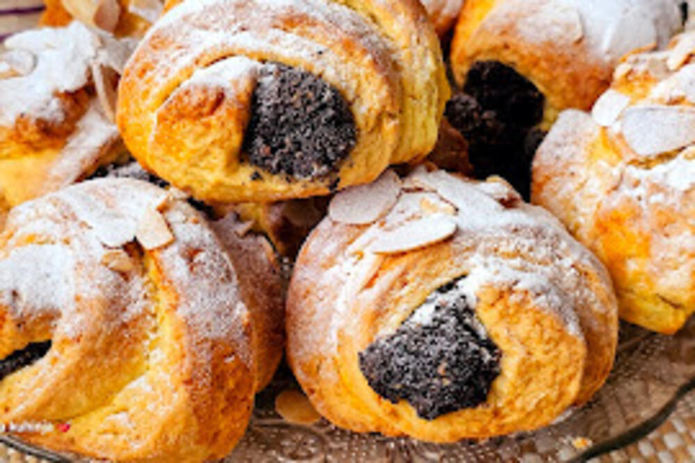 Čarobne kiflice bez kvasca sa makom: Mekane kao duša, a ukusne za medalju, ko ih proba neće se pokajati