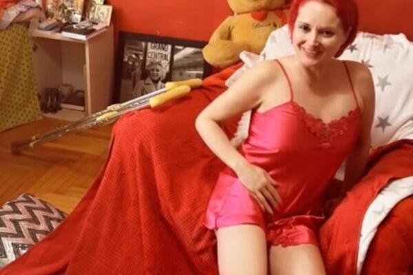 "OŽENJEN JE, U JEDNOJ DRŽAVI MU ŽENA, U DRUGOJ LJUBAVNICA": Plavuša razotkrila AFERU iz bliskog okruženja, AU