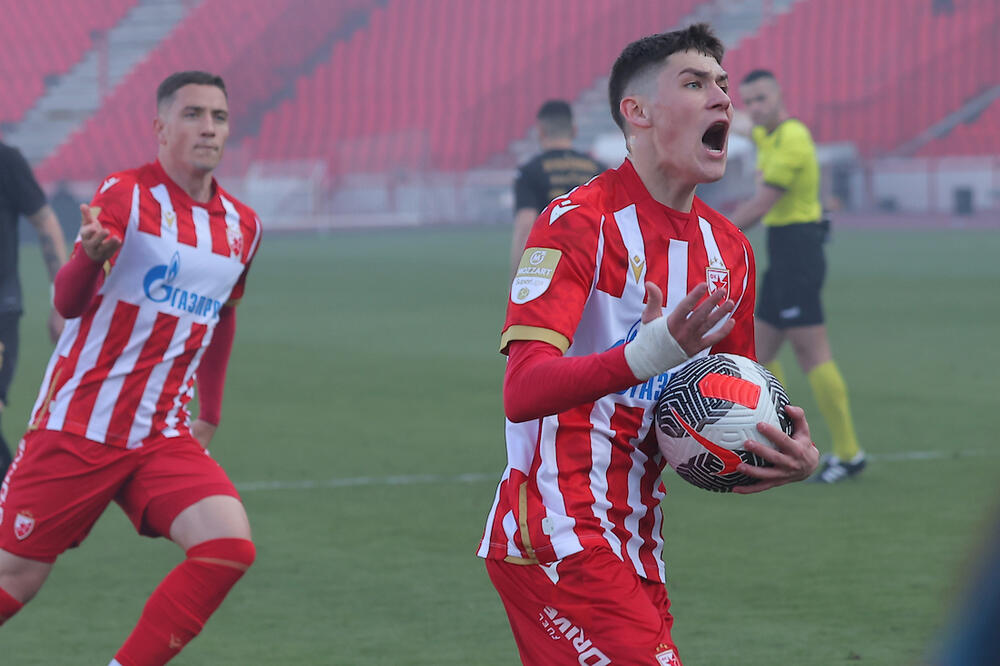 Emotivno i dirljivo: Andrija Maksimović se oprostio od Zvezde i naježio Delije!