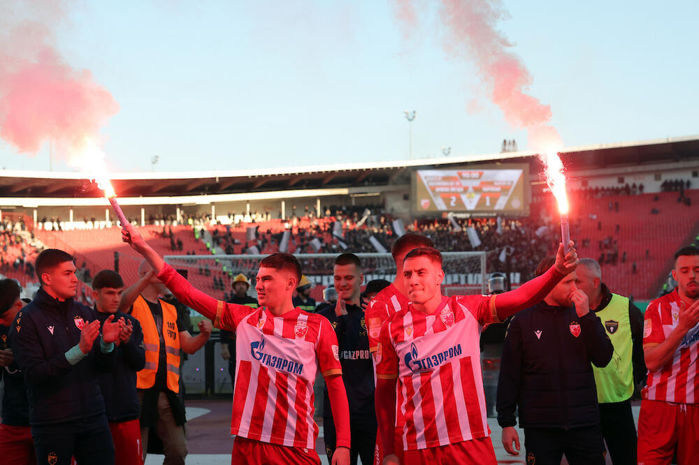 Andrija Maksimović se posle gola u derbiju zahvalio dvojici saigrača (Foto)