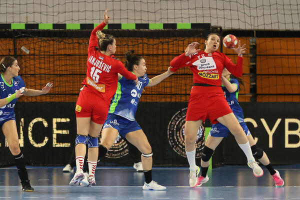 Jedna je Andrea Lekić! Herojska pobeda Srbije vredna plasmana na Svetsko prvenstvo