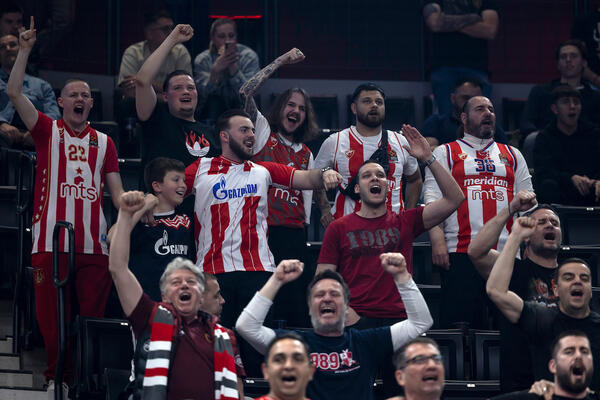 Haos u Minhenu: Delije se sukobile sa policijom?!