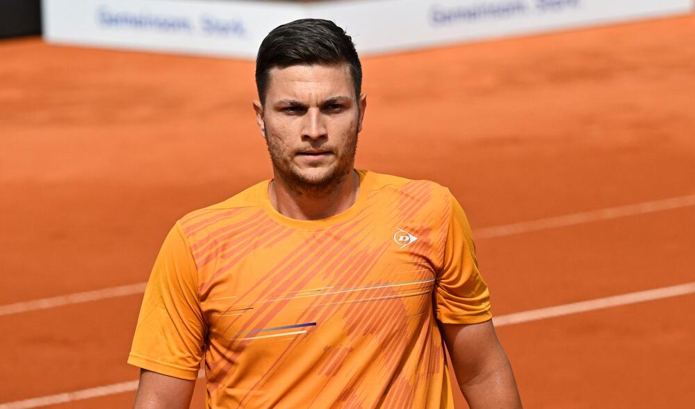 Miomir Kecmanović posle tri seta poražen u prvom kolu Mastersa u Monte Karlu (Video)