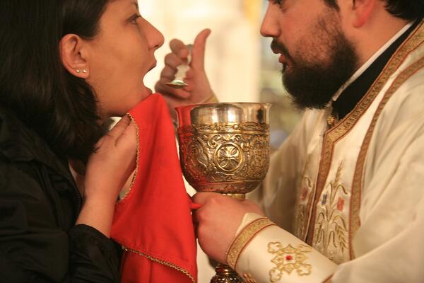 Sutra slavimo Svete mučenike! Ove reči svaki PRAVOSLAVAC MORA IZGOVORITI - donosi snagu, a SPC odaje POŠTOVANJE