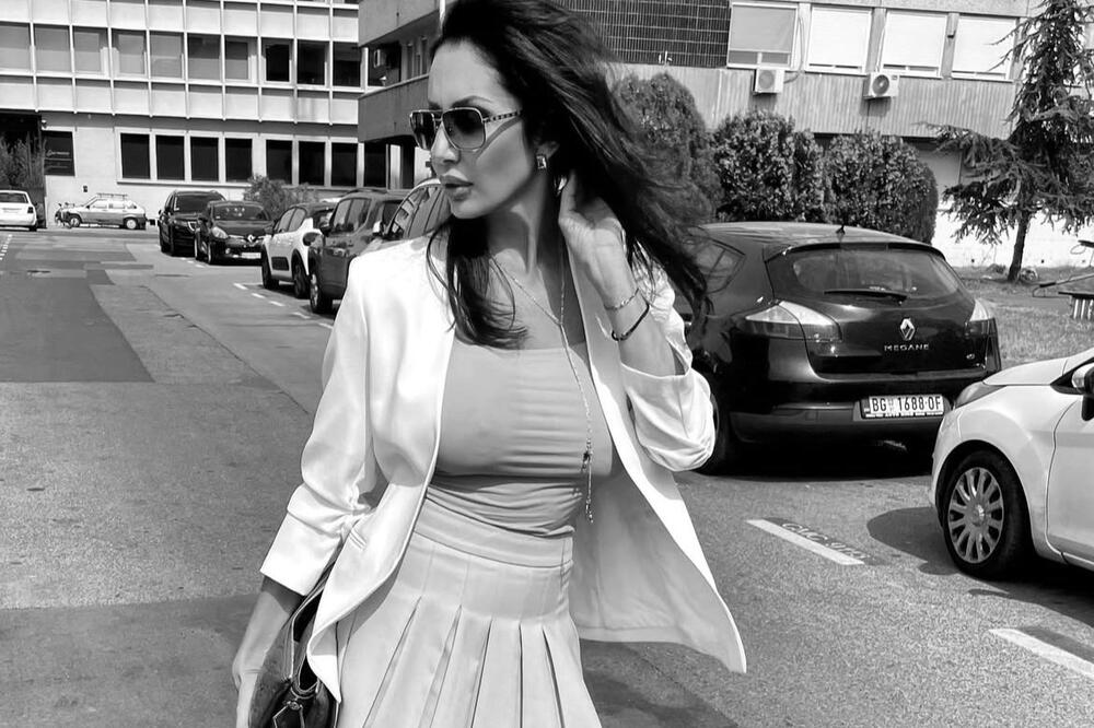 "Volim te zauvek, mama" Ćerka preminule voditeljke Daniele Boračeve neutešna! Oglasila se srceparajućom porukom!