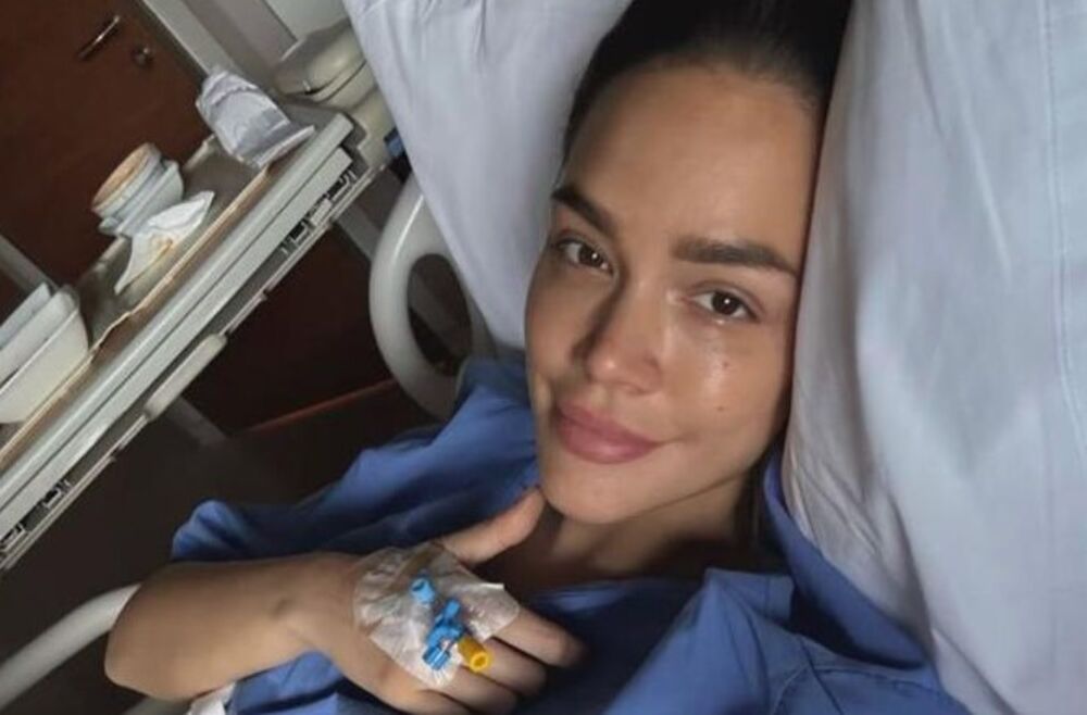 Ovaj Uskrs zbog operacije pevačica je provela daleko od svog doma, odvojeno od dece.