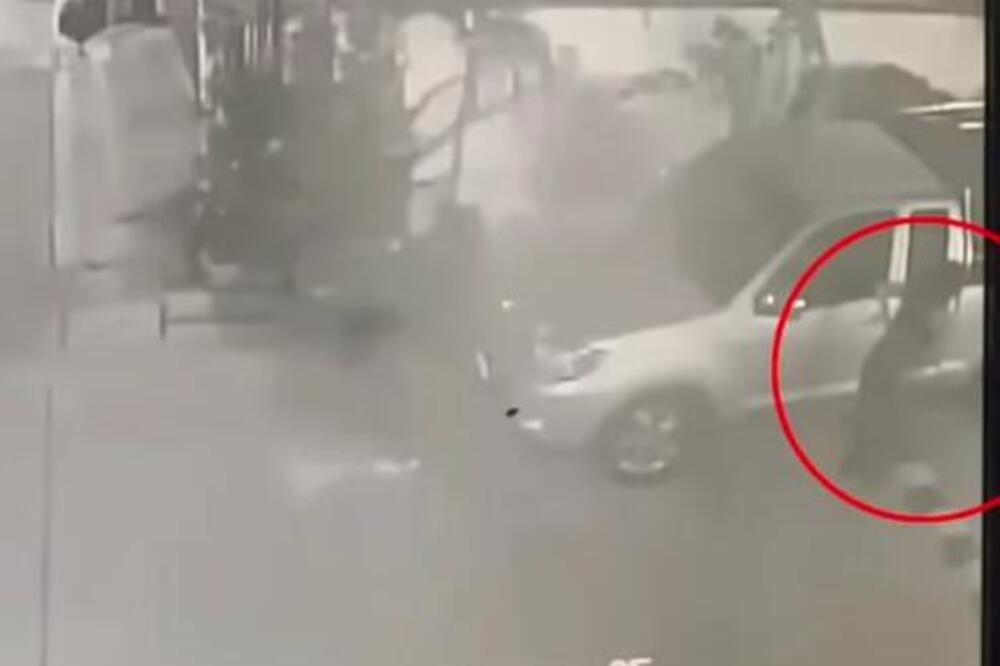 Porodila se nasred ulice, pa ostavila bebu da umre! Ono što je usledilo će vas slediti, isplivao snimak horora