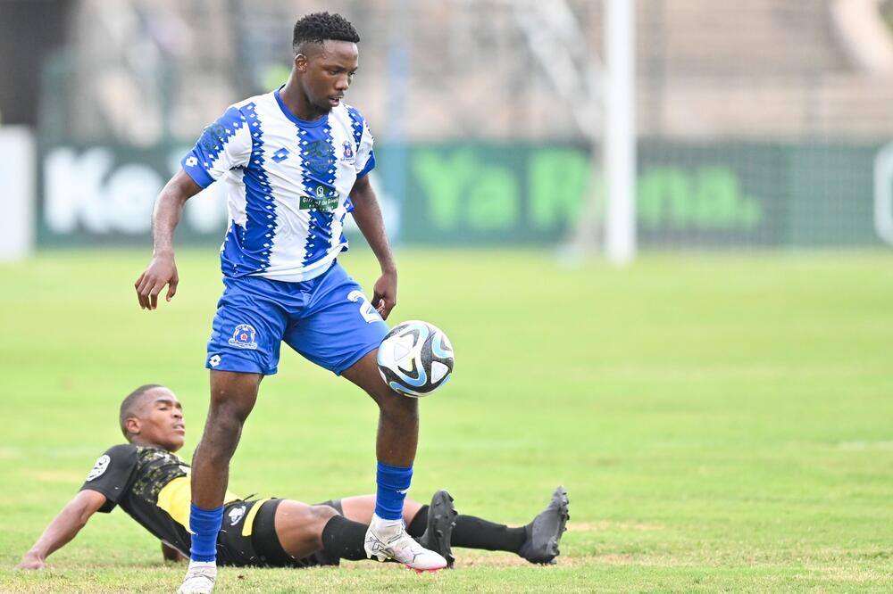 Ogromna tuga: Fudbaler preminuo nakon što mu je pozlilo tokom zagrevanja za utakmicu