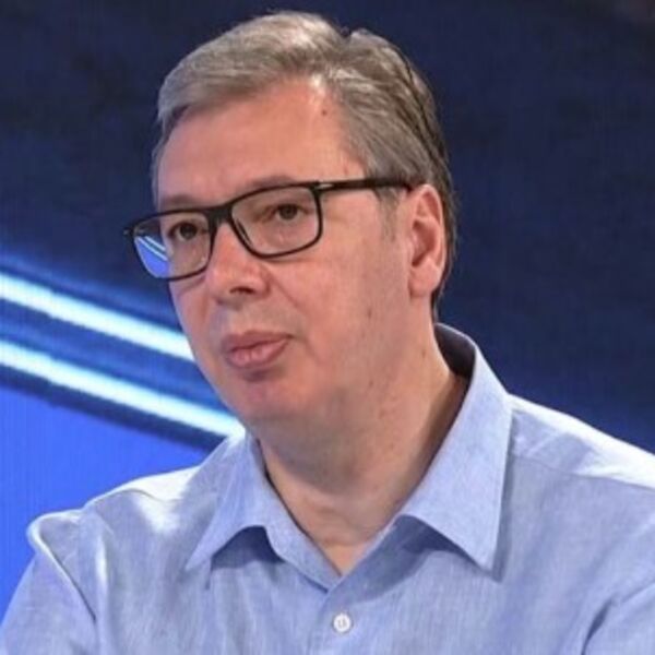 Predsednik Vučić je osetilo bolove u grudima: Naglo mu je pozlilo, neće se pojaviti na glavnim događajima