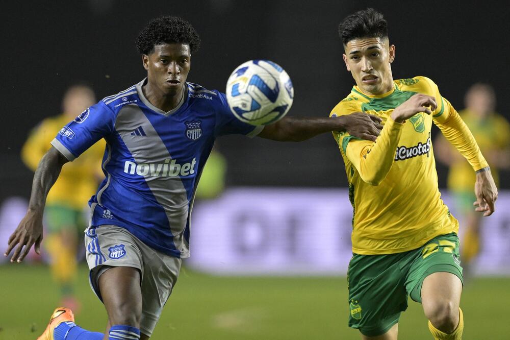 Drama u Ekvadoru: Poznatom fudbaleru kidnapovali ženu i dete iz kuće, njegov potez šokirao sve!