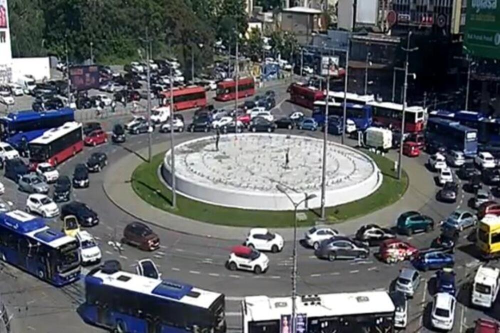 Haos u Beogradu, krkljanac na sve strane: Ove tačke izbegavajte kako znate i umete, nećete moći da se mrdnete!