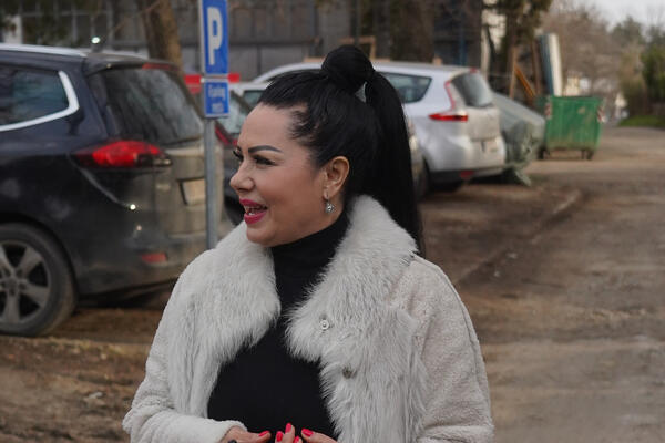 Pola Juge bilo je zaljubljeno u ovu ženu, a istina o njenom obrazovanju ostaviće vas bez reči: Isplivali ovu podaci