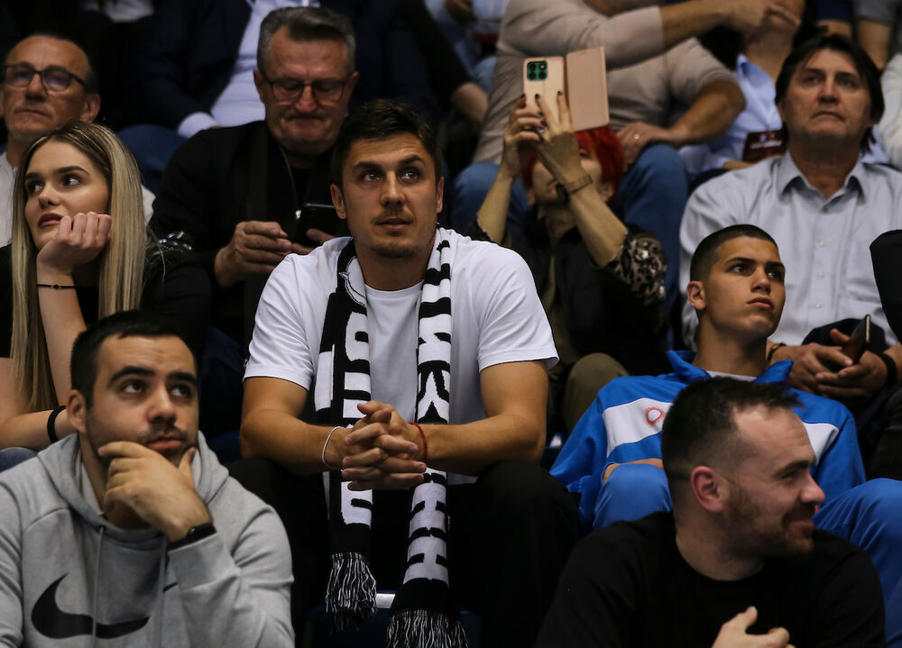 Nemanja Nikolić na finalu rukometnog Kupa Srbije između Vojvodine i Partizana