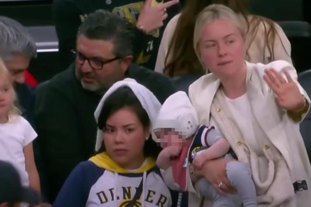 Dirljiva scena: Jokićeva reakcija kada je video sina i ćerku na tribinama je dragocena