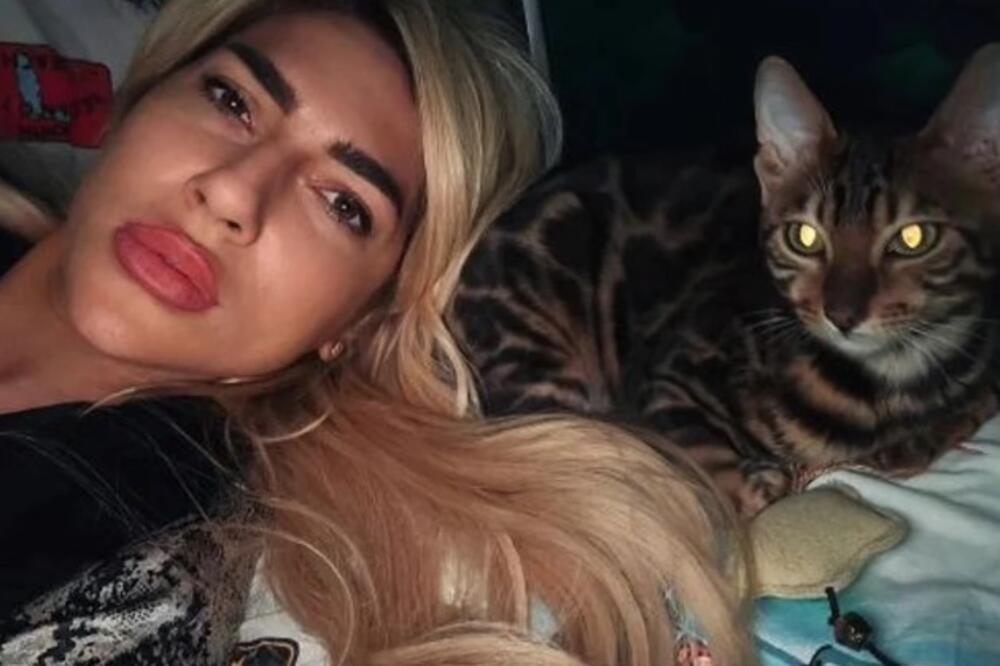 Jovana Jeremić se oglasila u kasne sate i objavom uzdrmala naciju: Evo čemu stremi nakon raskida, ima jasan cilj