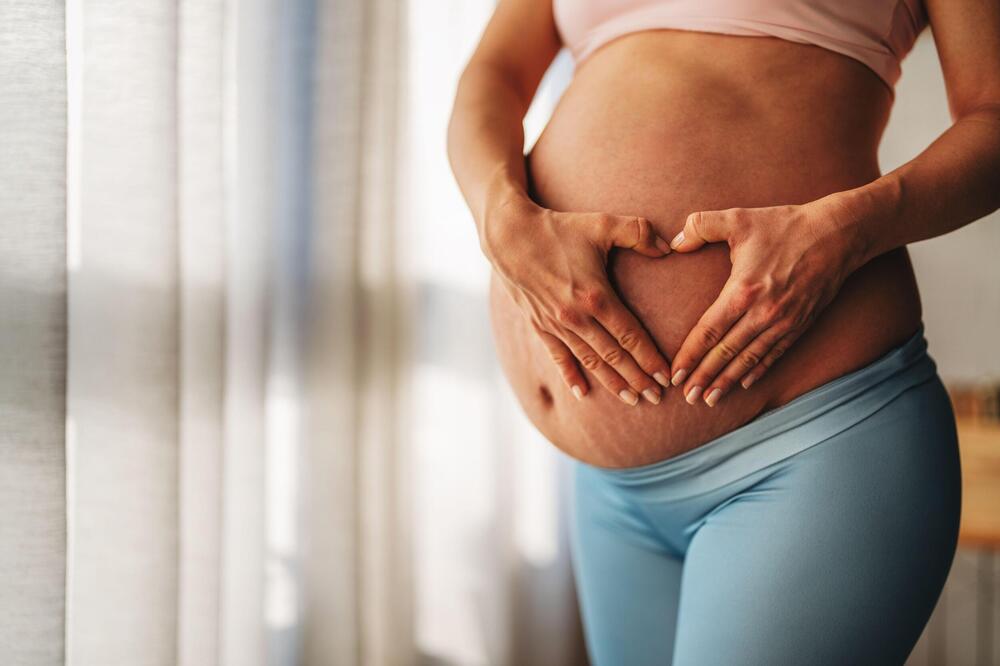 BEZ STRIJA I TOKOM TRUDNOĆE: Uklonite ih na jednostavan i prirodan način!