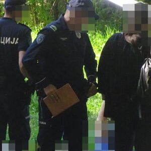 MLADIĆ (19) SEKIROM UBIO ČOVEKA KOD RUME, PA NAREDNE NOĆI PREVEZAO I ZAPALIO TELO! Otkriven HOROR u selu Hrtkovci!