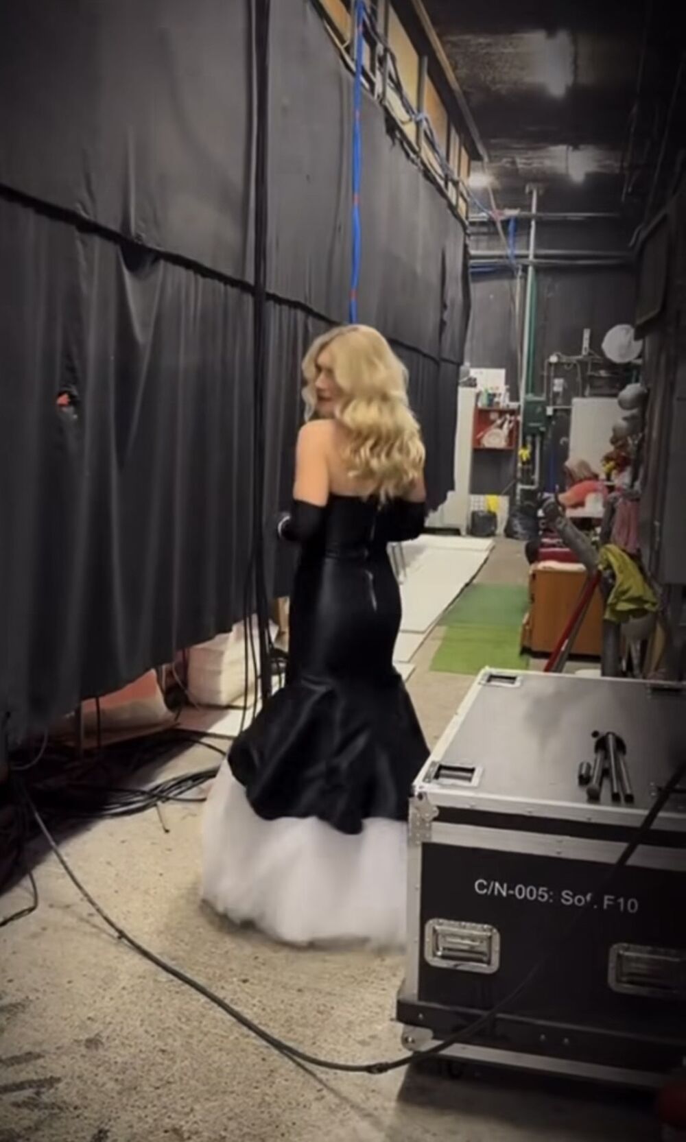 Ona je sad na Instagramu pokazala najnoviju haljinu