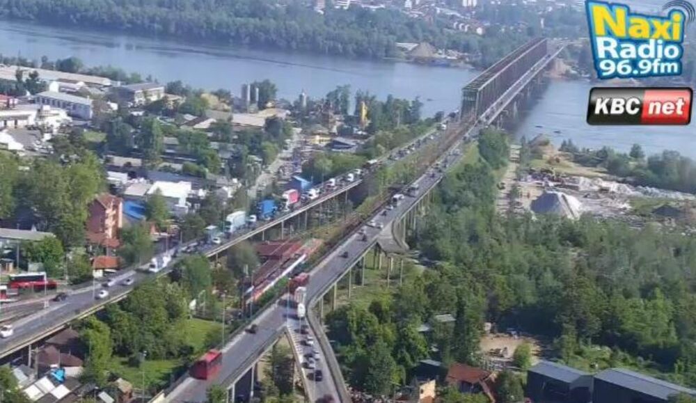 Gužva na Pančevačkom mostu
