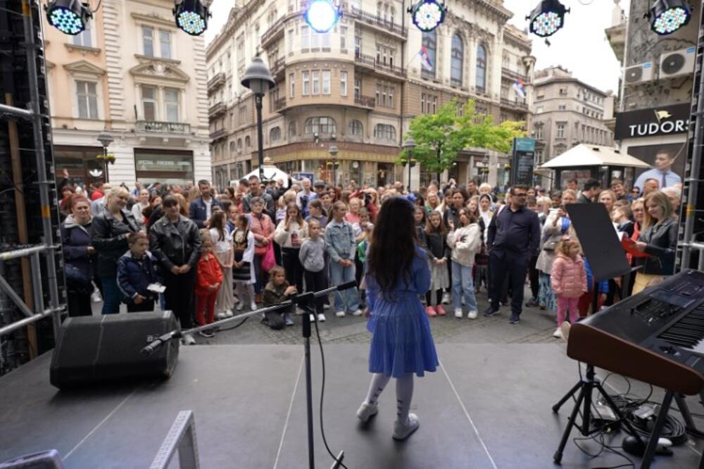 Zabavni program za sve uzraste na "Beogradskim danima porodice": Zadovoljni i roditelji i deca (FOTO)