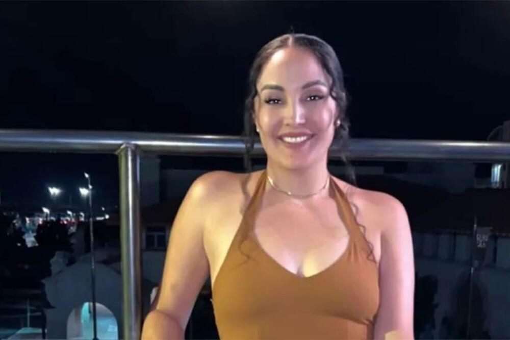 Stjuardesa otkrila koliko mesečno zarađuje, ljudi u šoku! Mnogi nisu ni sanjali da je reč o ovoj cifri