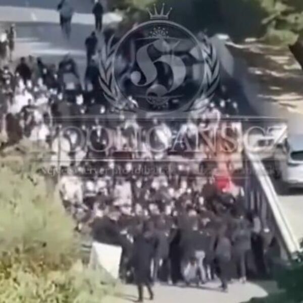 Masovna dogovorena tuča navijača Hajduka i Dinama - totalni haos u Splitu! (Video)