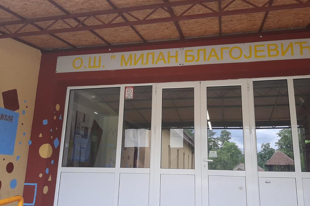 Požar u školi kod Topole: Zapalio se strujomer, oglasila se i direktorka!