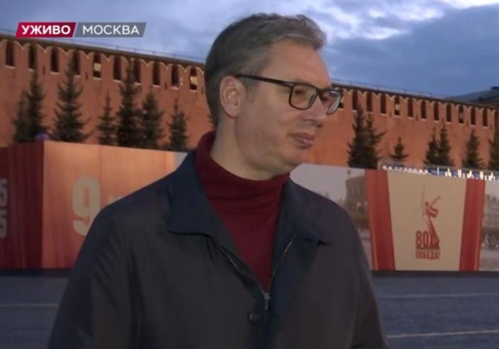 Uživo obraćanje Vučića iz Moskve