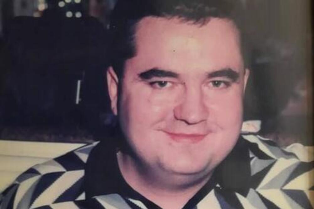 Arkan ga je udario novinama po glavi, rekao jednu reč i izbacio ga iz lokala! Vadili mu zube na živo, 5 godina...