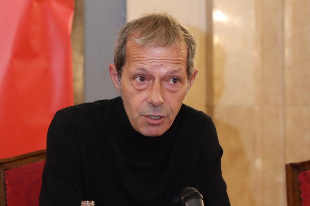 Kremiran Vuk Dapčević